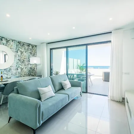 Under The Sea 2 Apartment *