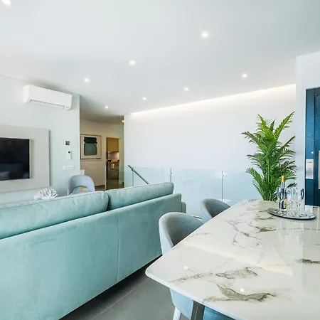 Under The Sea 2 Апартаменты